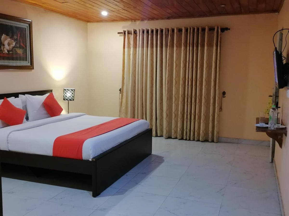 Maha Royal Hotel 누와라 엘리야 외부 사진